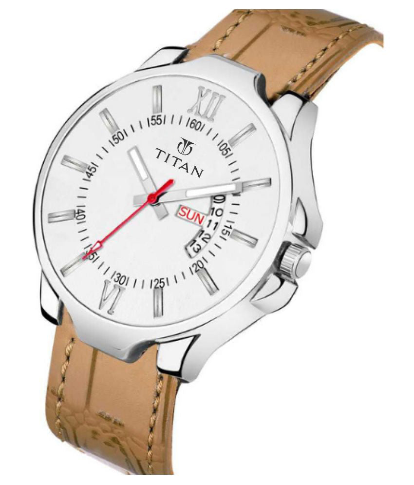 Stylish analog watch with unique design